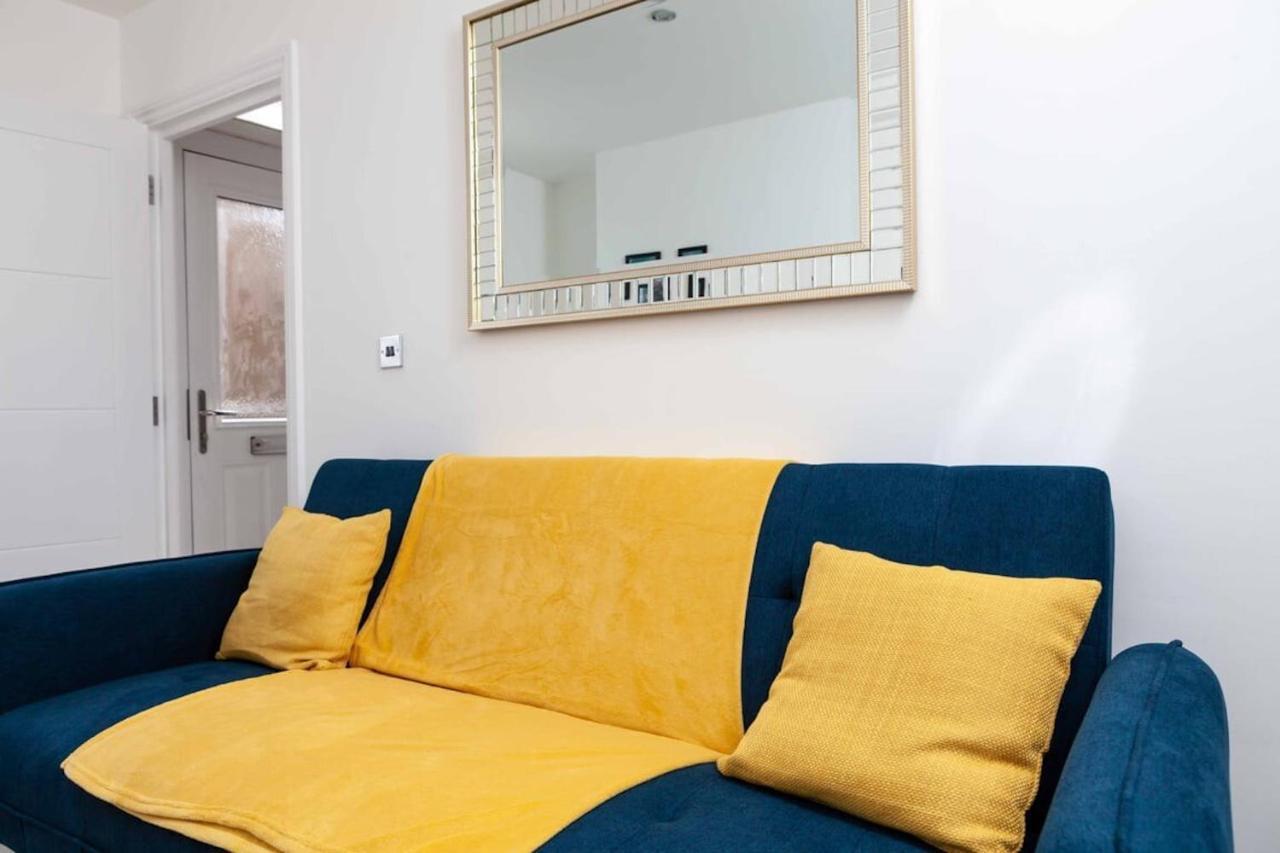 The Nest - Centre - Double And Sofa Bed Apartment